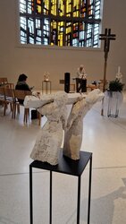 Hört die Steine